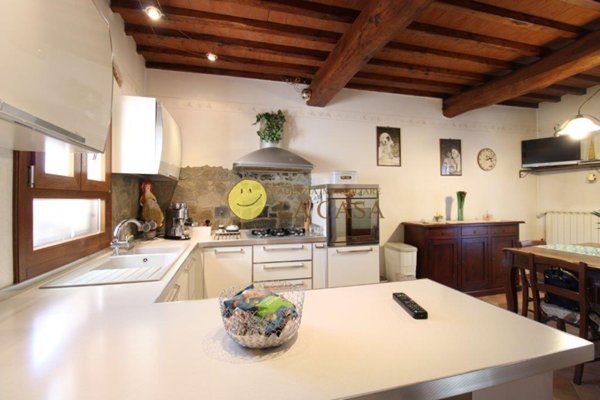 casa indipendente in vendita a Castelfranco Piandiscò