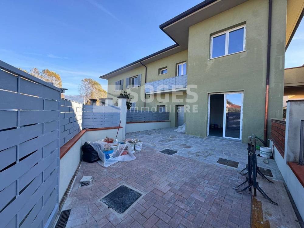 appartamento in vendita a Castelfranco Piandiscò