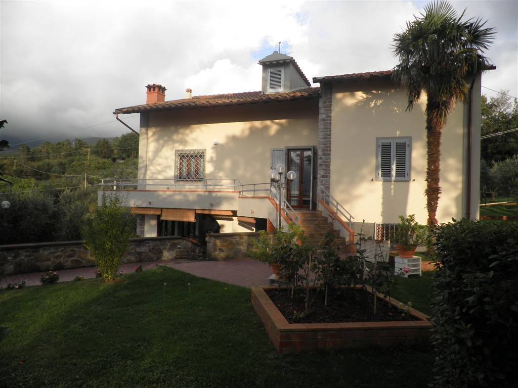 casa indipendente a Castelfranco Piandiscò in zona Castelfranco di Sopra