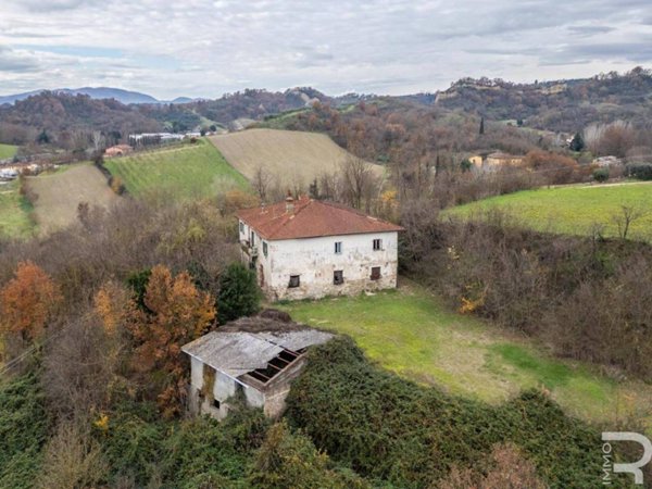 casa indipendente in vendita a Castelfranco Piandiscò