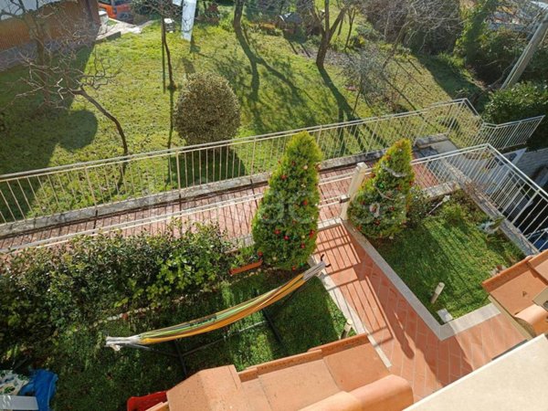 casa indipendente in vendita a Castelfranco Piandiscò