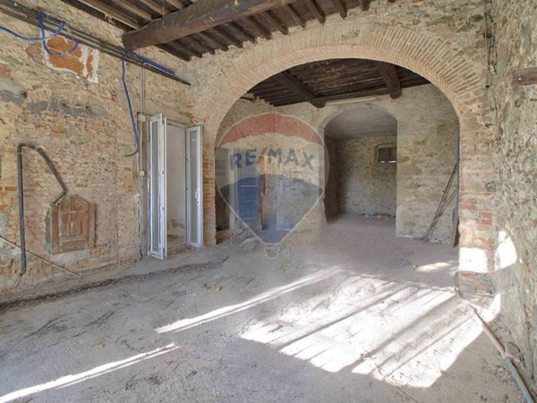 casale in vendita a Castelfranco Piandiscò