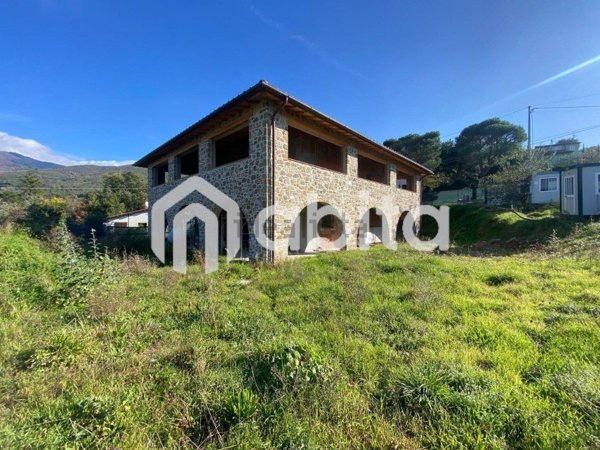 casa indipendente in vendita a Castelfranco Piandiscò