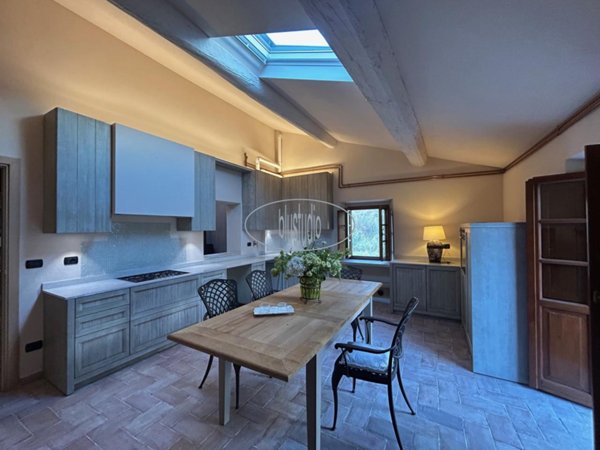 casa indipendente in vendita a Castelfranco Piandiscò