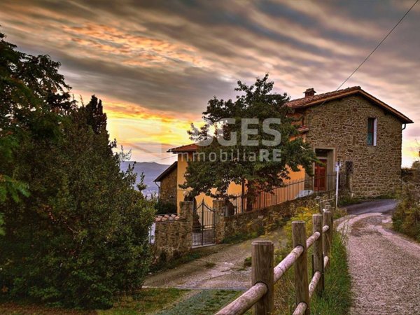 casa indipendente in vendita a Castelfranco Piandiscò