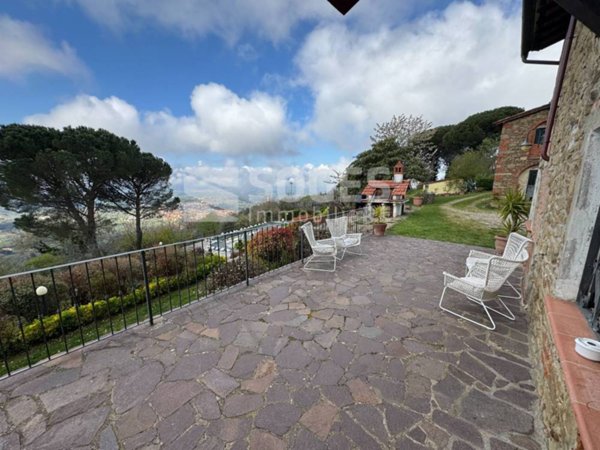 casa indipendente in vendita a Castelfranco Piandiscò