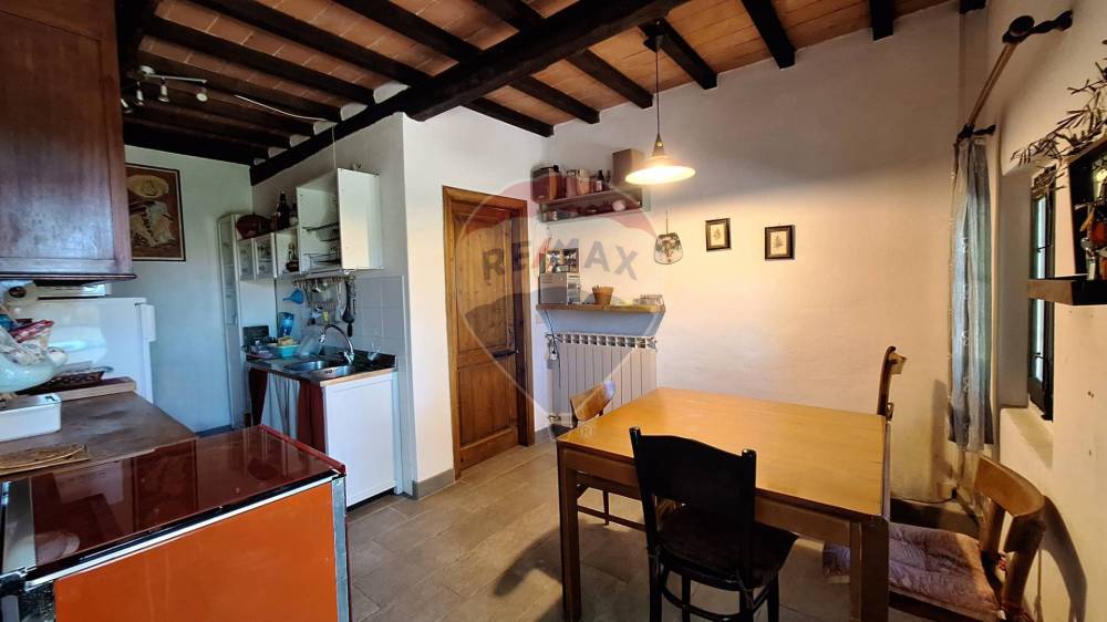 casa indipendente in vendita a Castelfranco Piandiscò in zona Pulicciano