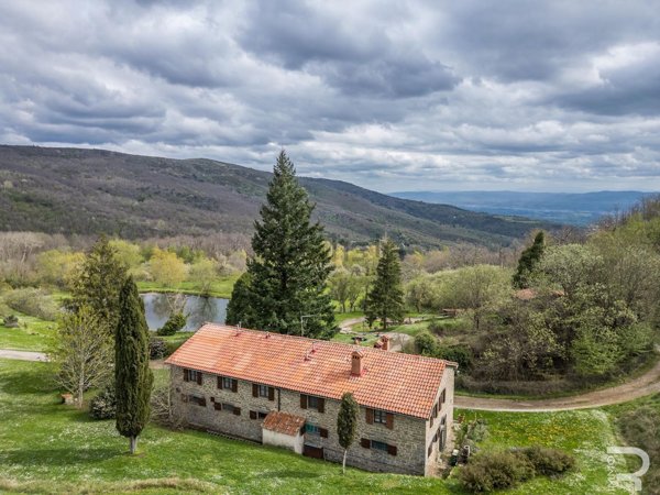 appartamento in vendita a Castelfranco Piandiscò