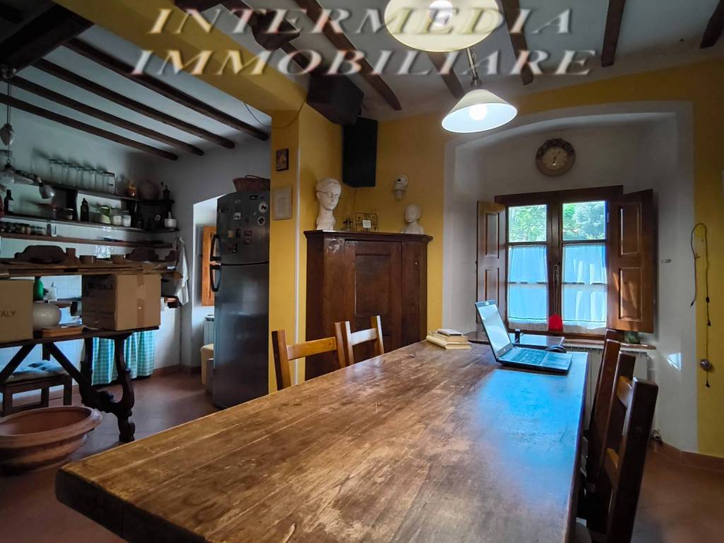 appartamento in vendita a Castelfranco Piandiscò