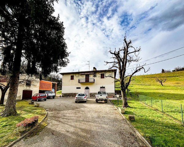casa indipendente in vendita a Castelfranco Piandiscò