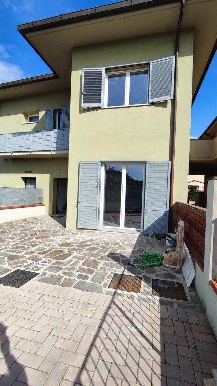 casa indipendente in vendita a Castelfranco Piandiscò