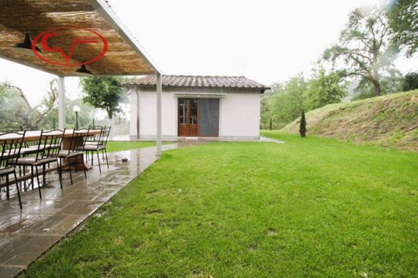casa indipendente in vendita a Castelfranco Piandiscò