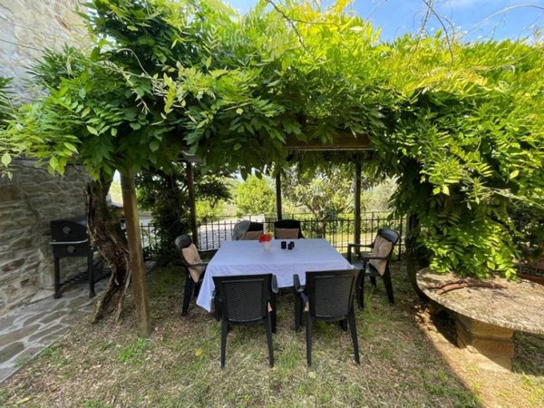 casa indipendente in vendita a Castelfranco Piandiscò