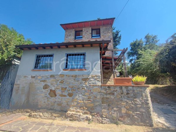 casa indipendente in vendita a Castelfranco Piandiscò