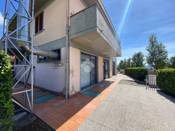negozio in vendita a Castelfranco Piandiscò in zona Pian di Sco