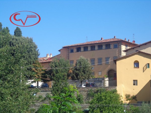 casa indipendente a Castelfranco Piandiscò in zona Castelfranco di Sopra