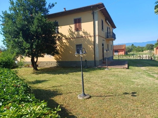 casa indipendente a Castelfranco Piandiscò in zona Castelfranco di Sopra