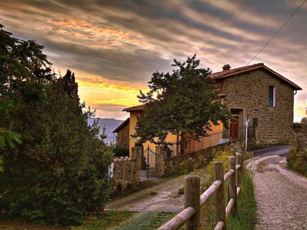 casa indipendente in vendita a Castelfranco Piandiscò