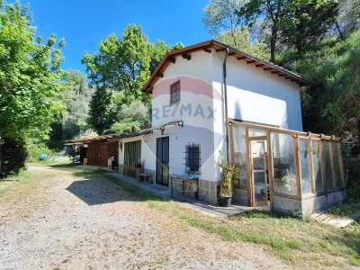 casa indipendente in vendita a Castelfranco Piandiscò