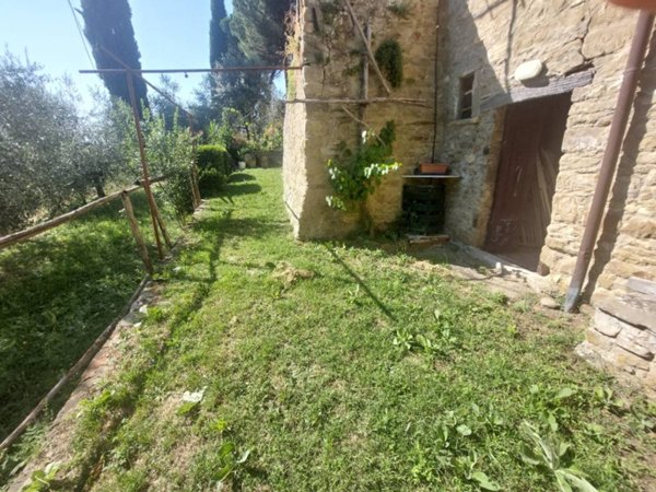 casa indipendente in vendita a Castelfranco Piandiscò in zona Pulicciano