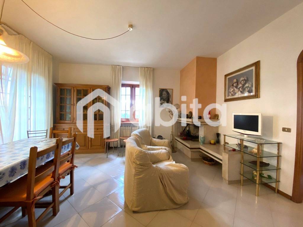 appartamento in vendita a Castelfranco Piandiscò