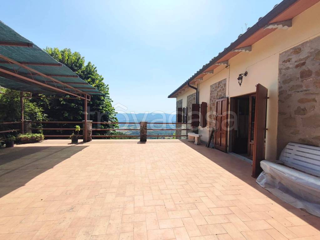 casa indipendente in vendita a Castelfranco Piandiscò in zona Caspri