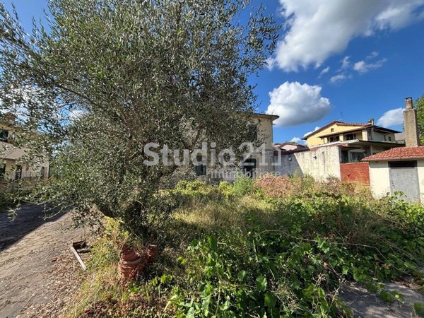 casa indipendente in vendita a Castelfranco Piandiscò