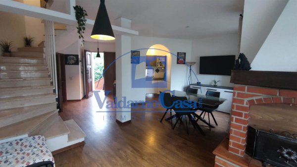 casa indipendente in vendita a Castelfranco Piandiscò in zona Pian di Sco