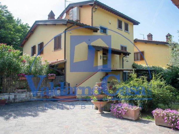 appartamento in vendita a Castelfranco Piandiscò in zona Castelfranco di Sopra