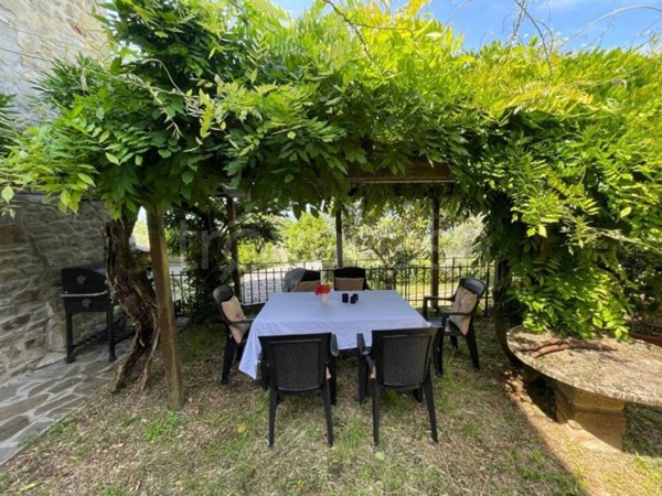 casa indipendente in vendita a Castelfranco Piandiscò