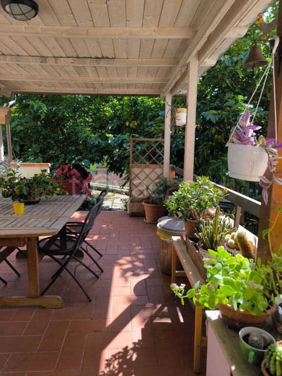 casa indipendente a Castelfranco Piandiscò in zona Castelfranco di Sopra