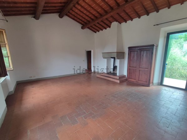 casa indipendente in vendita a Castelfranco Piandiscò