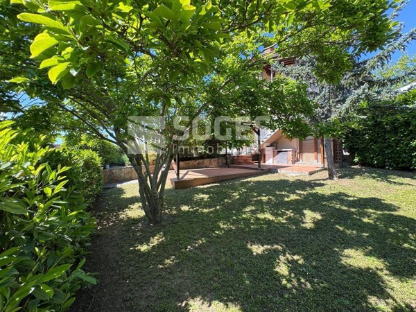 appartamento in vendita a Castelfranco Piandiscò in zona Castelfranco di Sopra