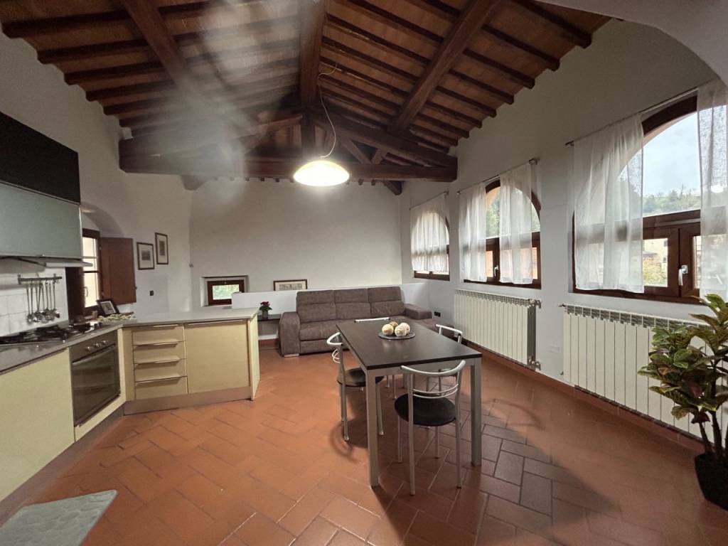 appartamento in vendita a Castelfranco Piandiscò