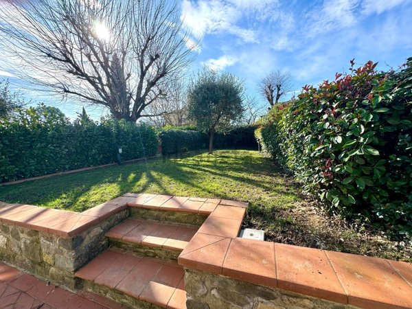 casa indipendente in vendita a Castelfranco Piandiscò in zona Vaggio