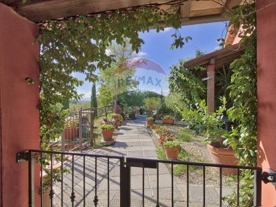 appartamento in vendita a Castelfranco Piandiscò in zona Castelfranco di Sopra