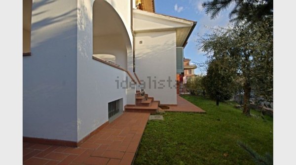 casa indipendente in vendita a Castelfranco Piandiscò