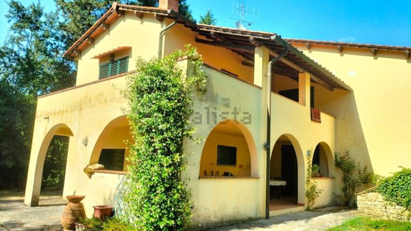 casa indipendente in vendita a Castelfranco Piandiscò