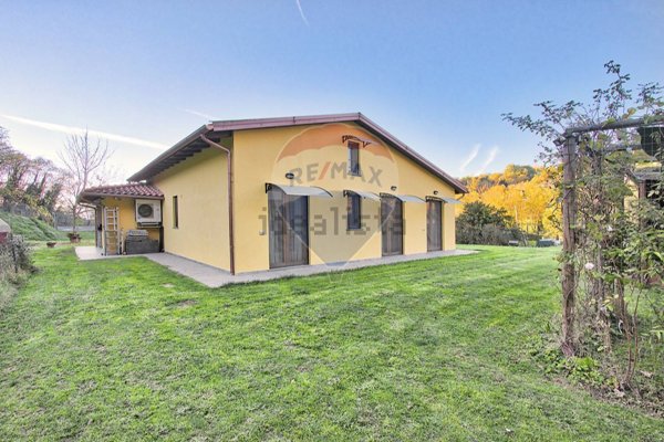 casa indipendente a Castelfranco Piandiscò in zona Castelfranco di Sopra