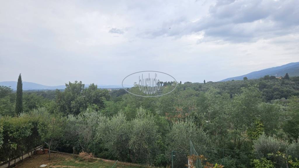 appartamento in vendita a Castelfranco Piandiscò
