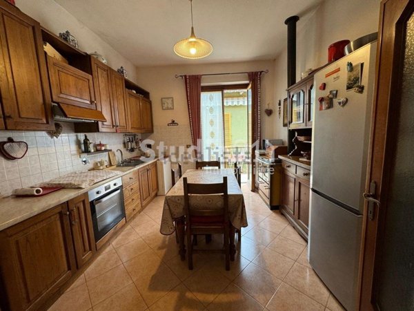 appartamento in vendita a Castelfranco Piandiscò