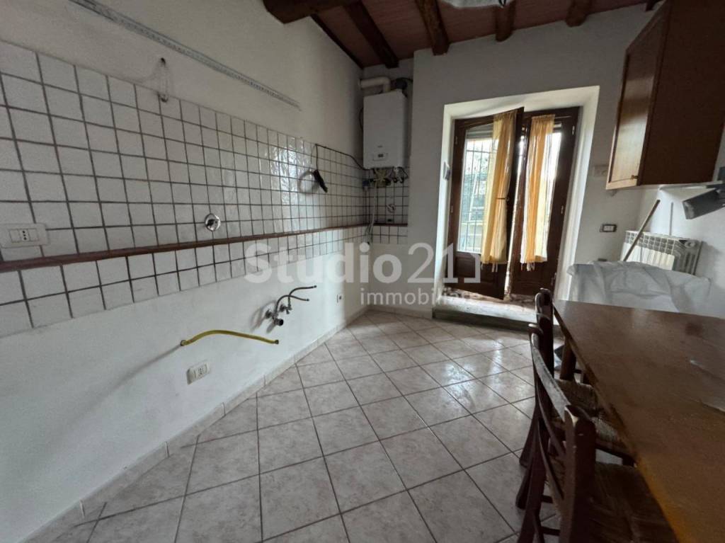 appartamento in vendita a Castelfranco Piandiscò in zona Faella