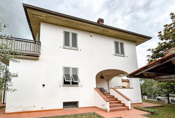 casa indipendente in vendita a Castelfranco Piandiscò