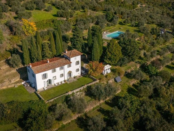 casa indipendente in vendita a Castelfranco Piandiscò