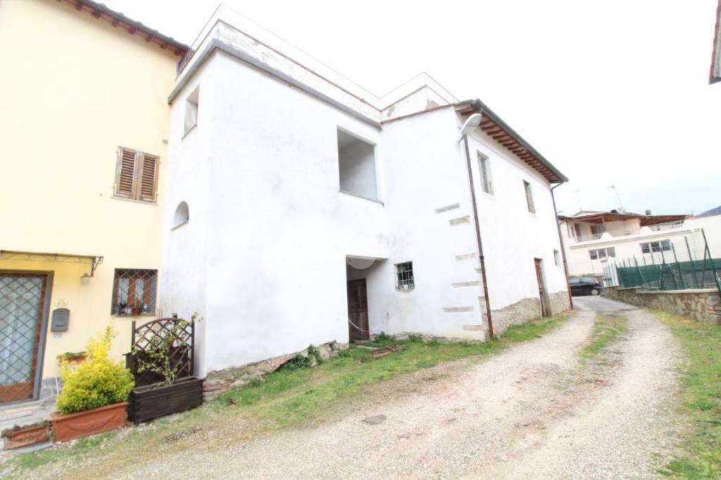 appartamento in vendita a Castelfranco Piandiscò