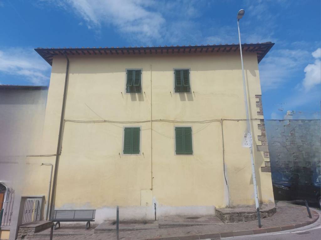 appartamento in vendita a Castelfranco Piandiscò in zona Pian di Sco