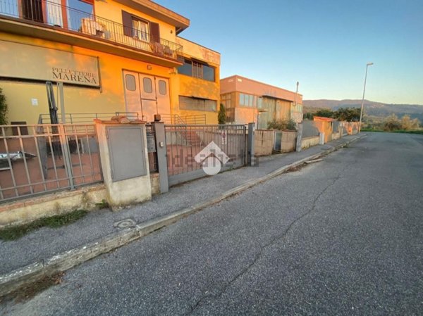 ufficio in vendita a Castelfranco Piandiscò