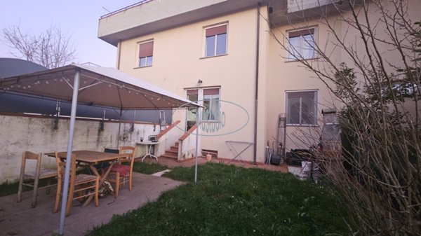 casa indipendente in vendita a Castelfranco Piandiscò