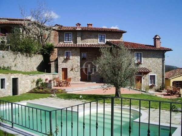 casa indipendente in vendita a Castelfranco Piandiscò