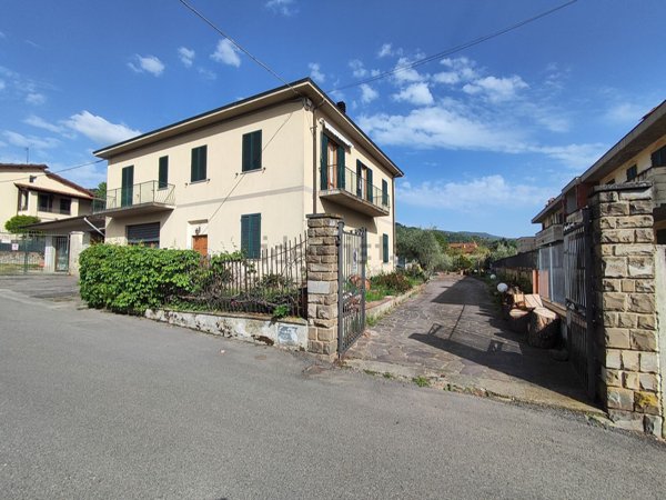 appartamento in vendita a Castelfranco Piandiscò